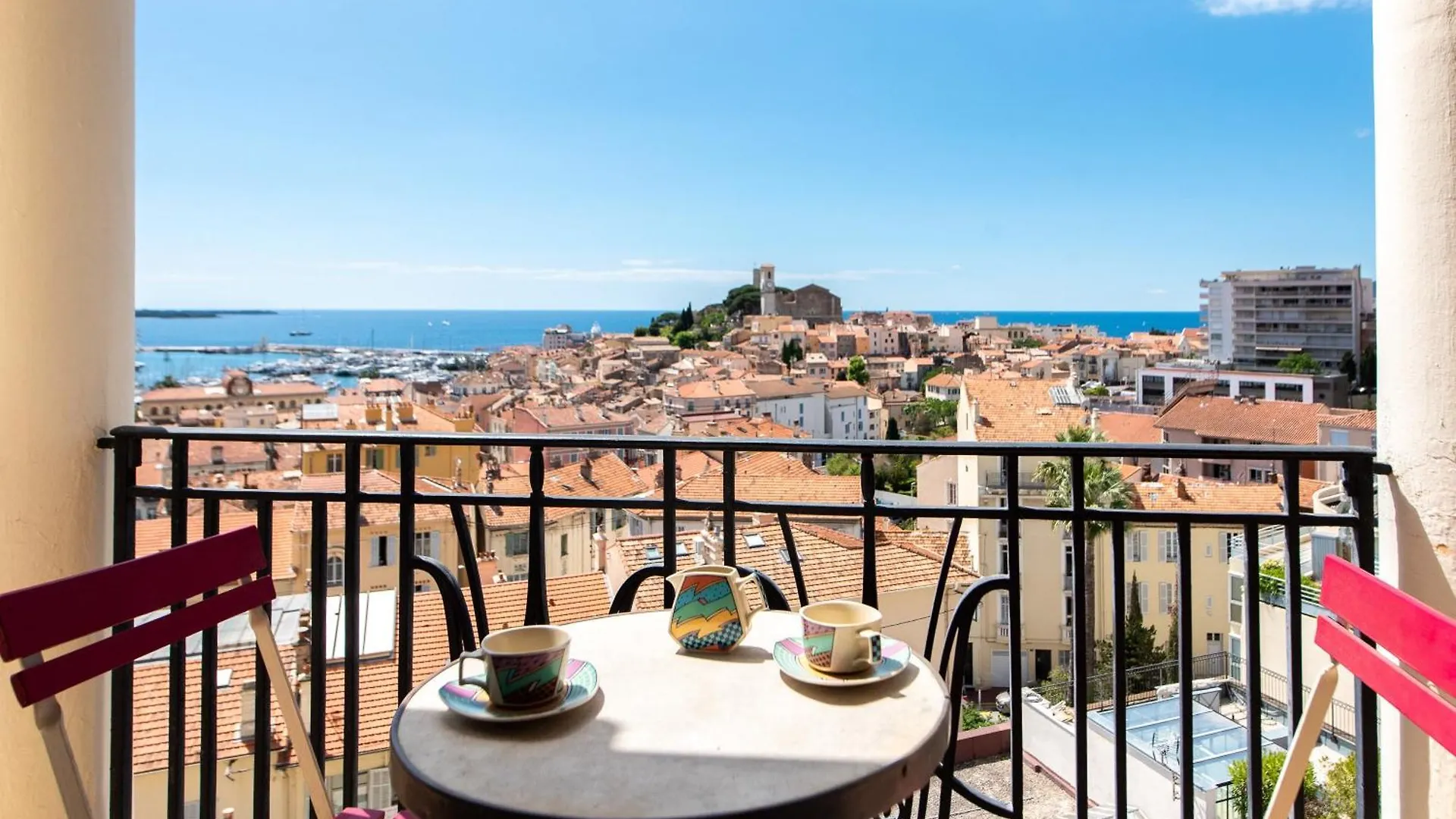 Apartamento Le Sinatra Splendide Vue Mer Panoramique Et Balcon, Ideal Pour Des Sejours De Loisirs Ou Business Cannes França